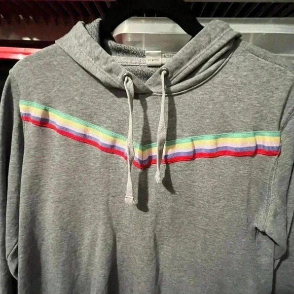 ~Old Navy~ Active Sweatshirt - Small - Picture 4 of 4